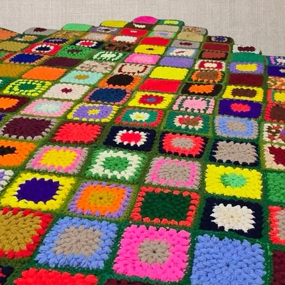 Handmade Granny Square Afghan Boho Vintage Hippie Throw Blanket Colorful - Picture 3 of 12